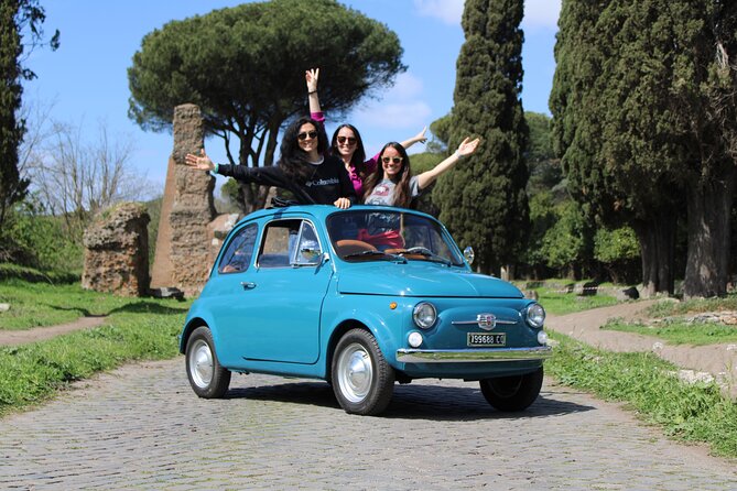 Tour of Rome Aboard a Vintage FIAT 500 - Historical Insights and Scenic Stops