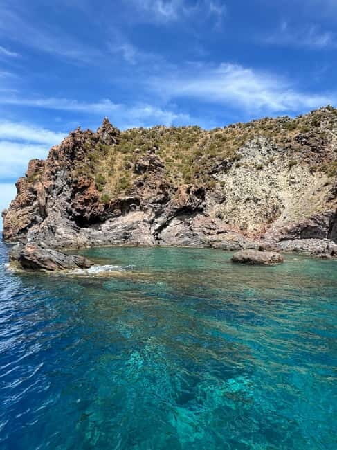Tour of southern Lipari and Vulcano - Key Points
