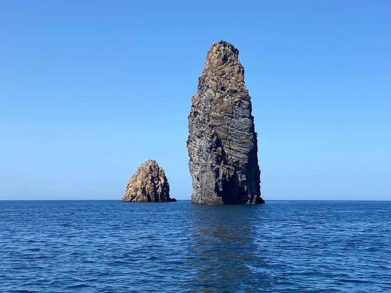 Tour of southern Lipari and Vulcano - An Overview of the Tour Experience