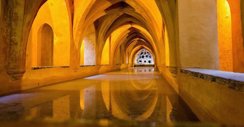 Tour of the Alcazar of Seville - The Entrance and Initial Gardens