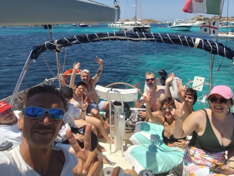 Tour of the Islands of the Archipelago With Lunch and Drinks - Pickup Locations and Schedules