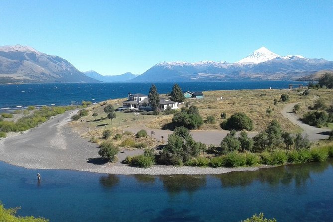 Tour of the Lanin Volcano and Huechulafquen Lake - Exploring Lanin Volcano