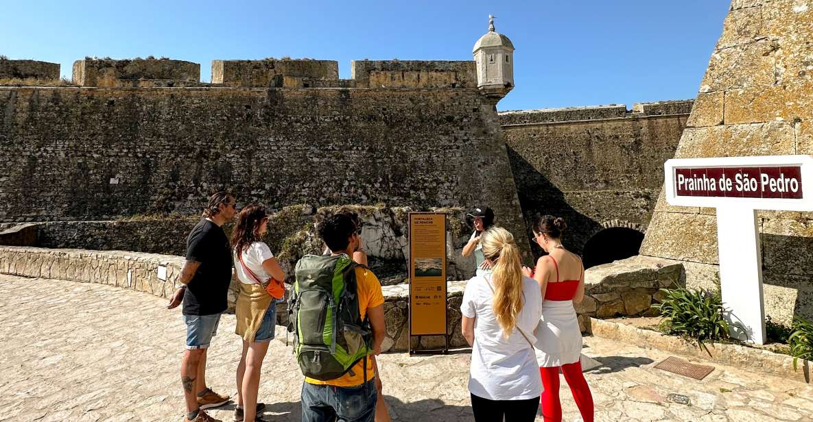 Tour: Peniche + Museum of Political Prison + Tasting Offer - Key Points
