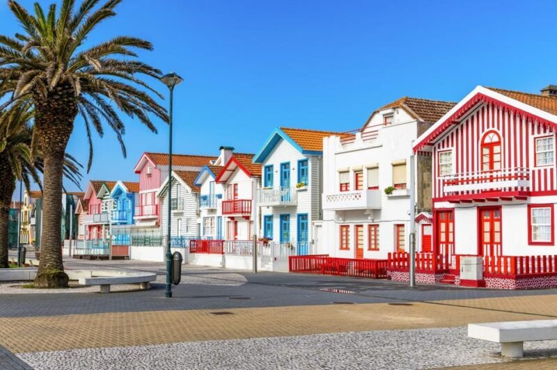 Tour Porto-Aveiro/Costa Nova | half day in portuguese venice - Transport, Group Size, and Value