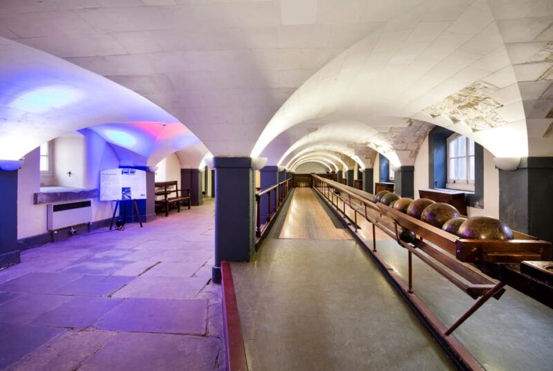 Tour the Painted Hall, Estate & a Taster Tray of Local Beers - Navigating the Expansive Estate