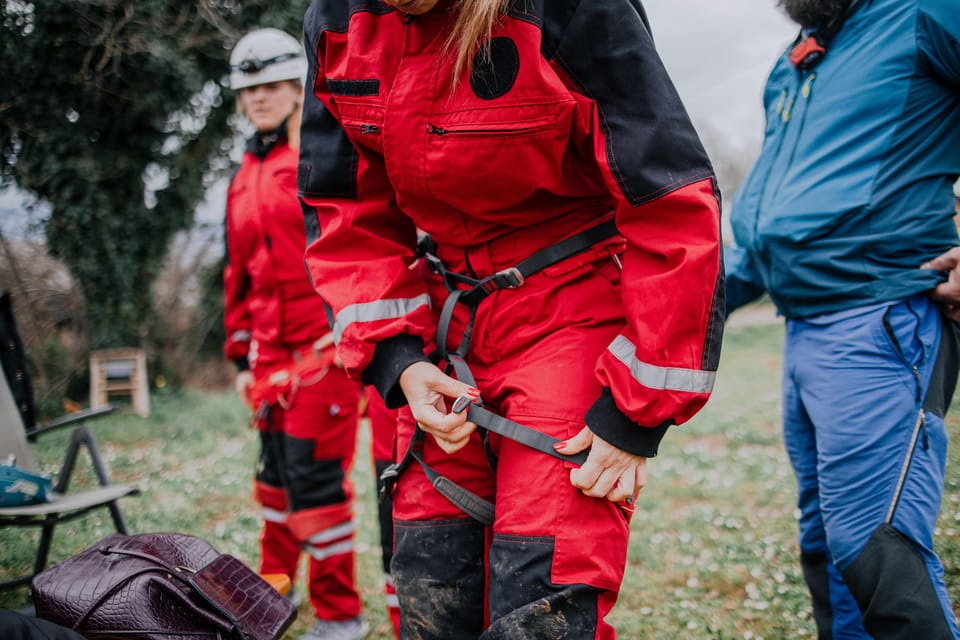 TOUR the UNDERGROUND WITH NO EXPERIENCE REQUIRED Abseil TOUR - Tour Overview