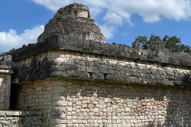 Tour to Chichen Itza traditional indigenous Mayan cuisine and cenote - The Experience: From Ancient Temples to Tasty Tacos