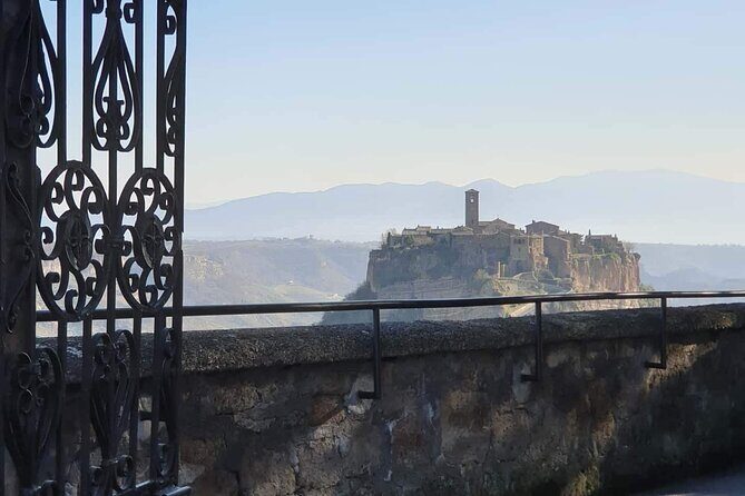 Tour to Civita di Bagnoregio and Bolsena with Panoramic stops - Introduction