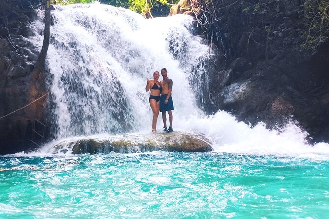 Tour to Copalitilla Magical Waterfalls From Huatulco With Admission Included - Inclusions and Transportation