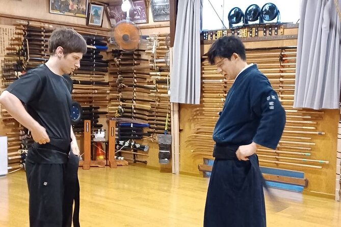 Tour to Experience Kobudo Etiquette at Hokushin Ittoryu Genbukan - Kobudo Etiquette Demonstration