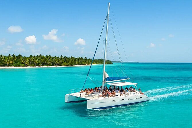 Tour to Isla Saona From Punta Cana with Transportation and Lunch - Key Points