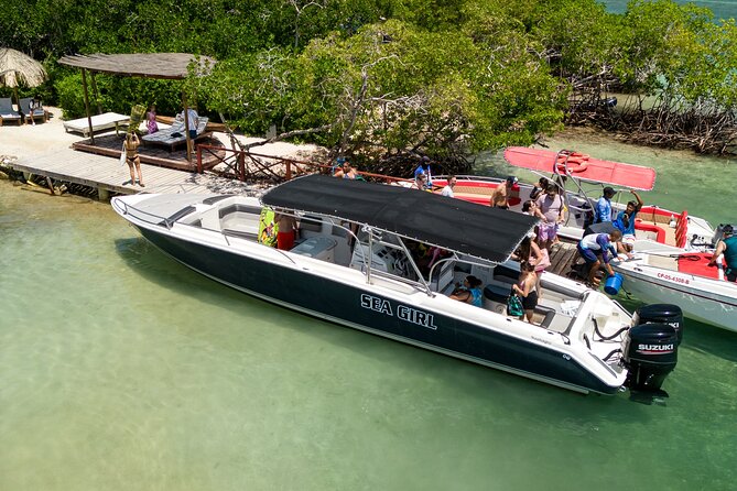 Tour to Islas Del Rosario, Cholon and Baru in Private Boat 42 Ft - Inclusions and Amenities Provided