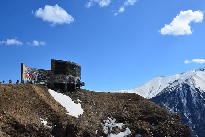 Tour to Kazbegi: Georgian Military Road – Ananuri – Gudaury – Kazbegi - Group Size and Rating