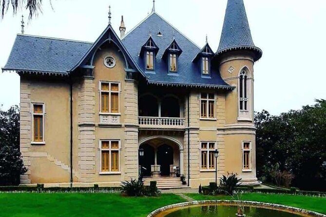 Tour to Pena Palace, Sintra, Regaleira, Guincho and Cascais - Who Will Love This Tour?