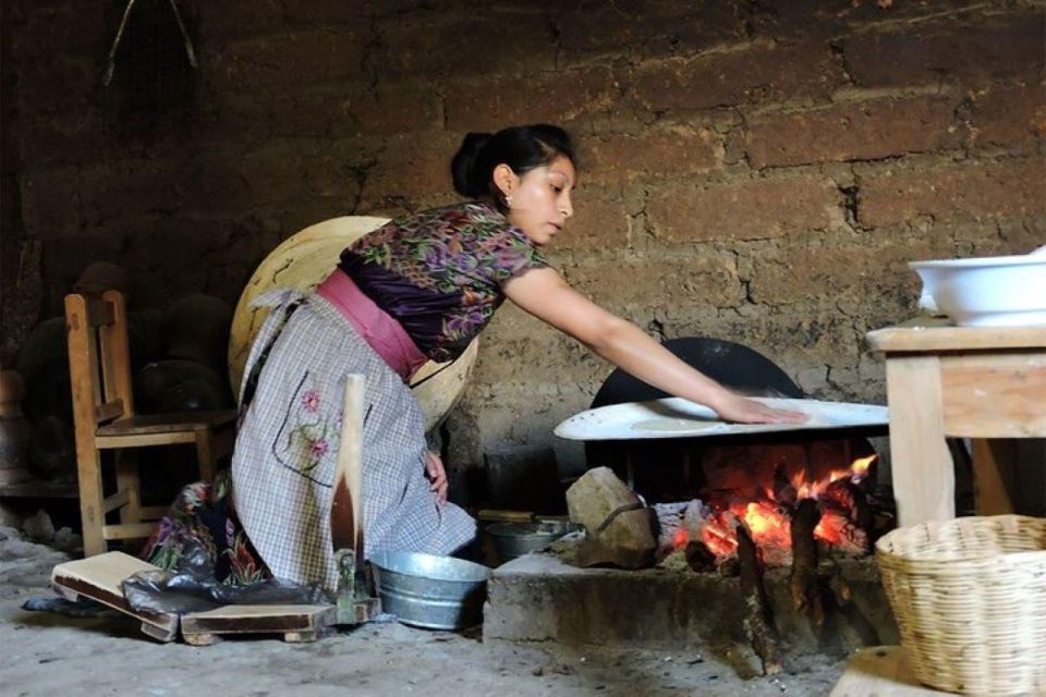 Tour to San Juan Chamula & Zinacantan - Intricate Textile Work