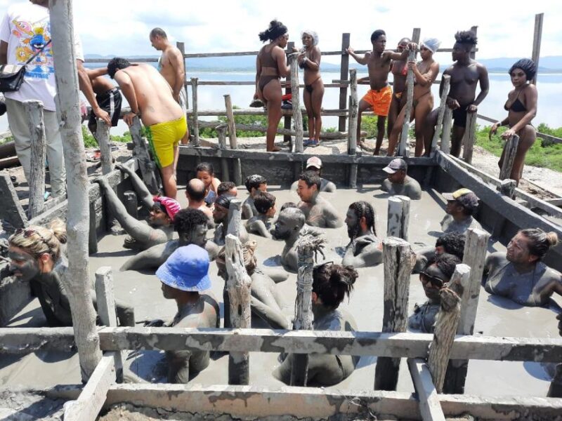 Tour to the Totumo Volcano (Mud Volcano) - Inclusions of the Tour