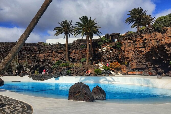 Tour to Timanfaya, Jameos Del Agua, Cueva De Los Verdes and Viewpoint From the Cliff - Recap
