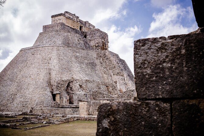 Tour to Uxmal and Hacienda Mucuyché included - Key Points