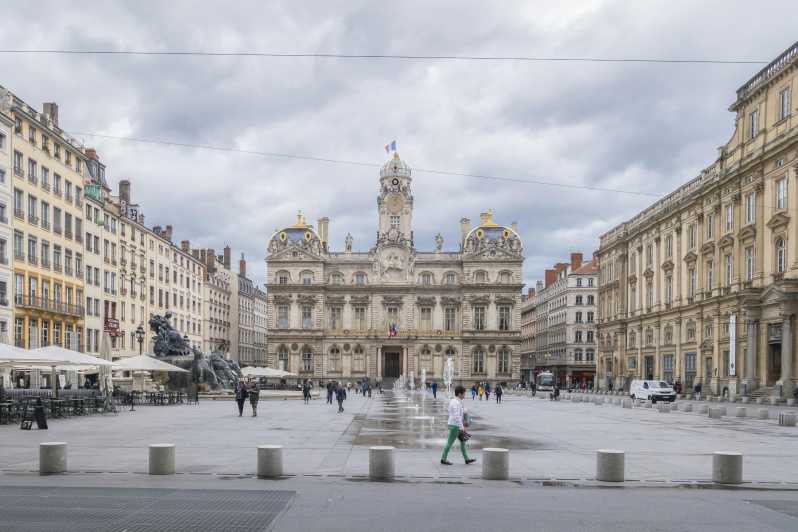 Tour With an Actor-Guide: the Revolution and the End of Lyon - Experience Highlights