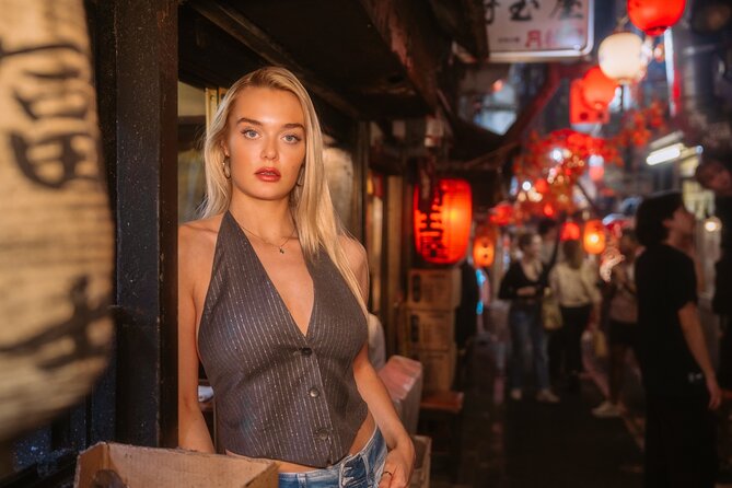 Tour With Pro Tokyo Photographer and Take Edgy Unique Portraits - Highlights and Inclusions