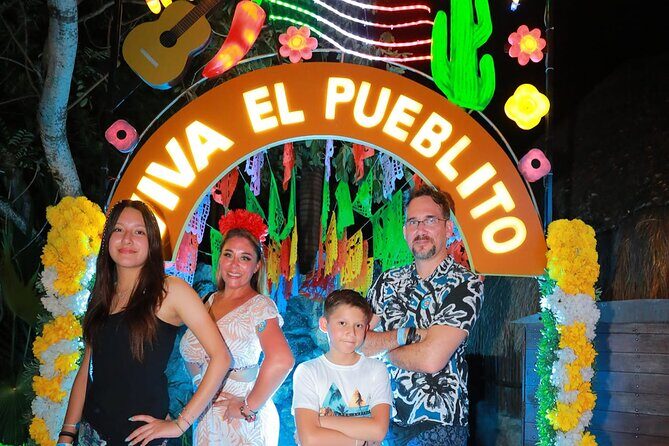 Tour Xoximilco, Mexican party Marimba and Mariachi - Departure only from Cancún - Key Points