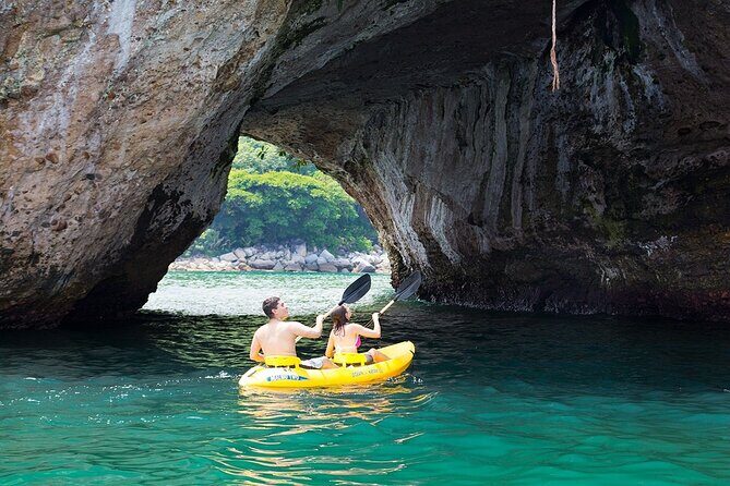 Tour Yelapas and Mahahuitas in Catamaran with Lunch and Open Bar! - What’s Included and What’s Not