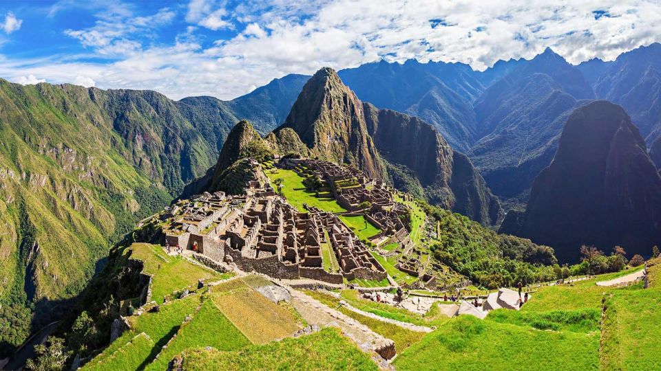 Tour+Hotel 4 Stars | Cusco - Maras & Moray -Machu Picchu| 6D - Included Meals and Entrance Fees