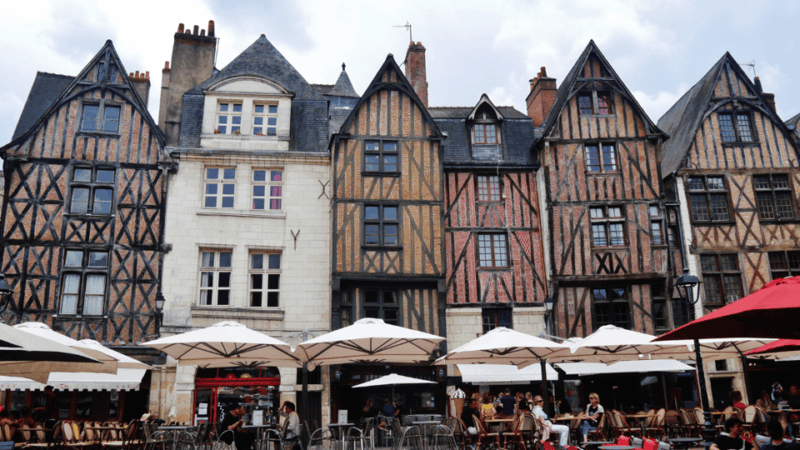 Tours Gourmet Food Walking Tour Discover Touraines Flavors - Gourmet Lunch at a Local Restaurant