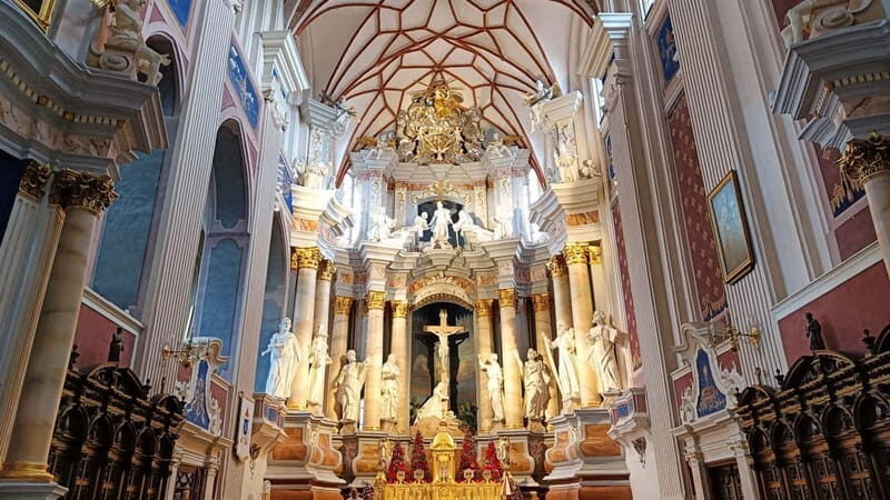 Tours in Kaunas Old Town - Key Points