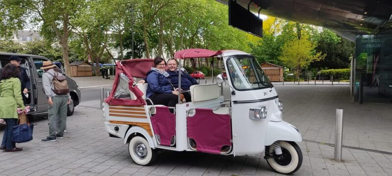 Tours: Visit to the Historic Heart of the City. - Exploring the Old Town