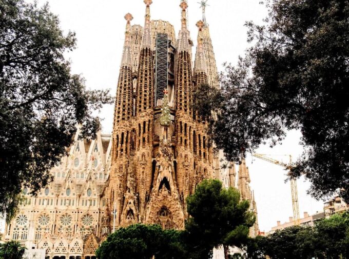 Tour+Ticket: Lights & Shadows of the Sagrada Familia - Customer Testimonials and Ratings
