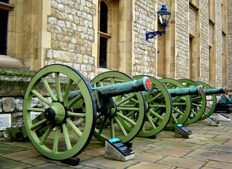 Tower of London and Tower Bridge Private Tour - Why This Tour Stands Out