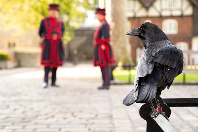 Tower of London Fully Guided Private Tour - Key Points