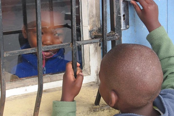 Township - Langa - Apartheid Museum Plus Arts and Culture Tour - Pickup and Meeting Details