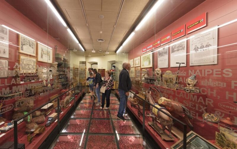 Toy Museum: Anna Maria and Salvador Dalí and García Lorcas Toys. - Immersive Tour Experience