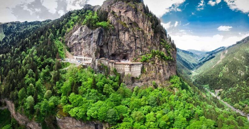 Trabzon: Sumela Monastery, Cave, and Hamsikoy Daily Tour - Itinerary Highlights