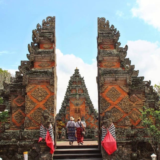 Traditional Bali Art and Shopping Tour in Ubud - Batuan Temple