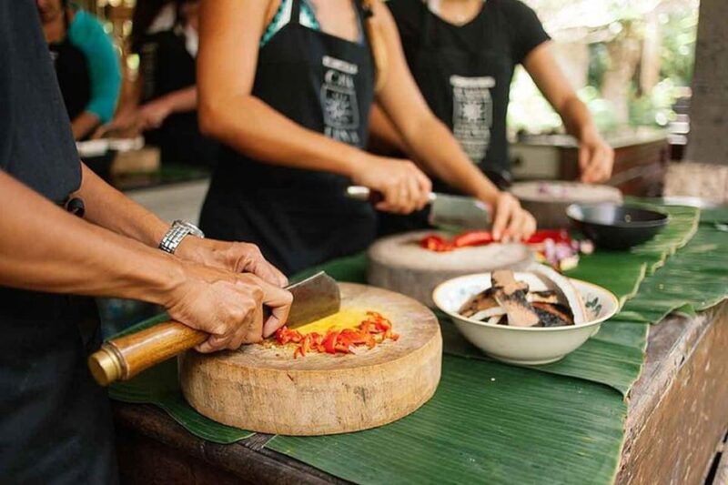 Traditional Bali Cooking Class and Ubud Tour - Cooking Class Experience