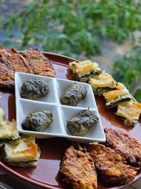 Traditional Food Tour, Dinner in a Local Garden - Key Points