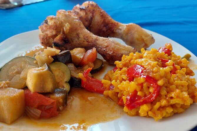 Traditional German Dinner with Live Sax Performance in Berlin - FAQ