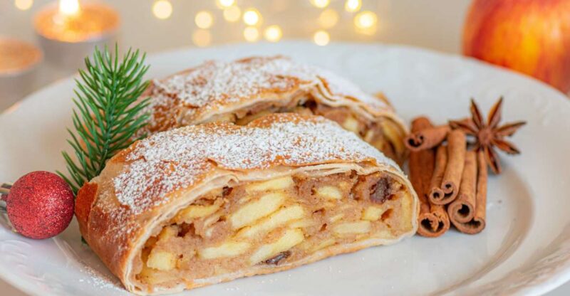 Traditional German Food and Cologne Old Town Private Tour - Culinary Offerings