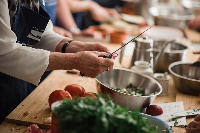 Traditional Greek Cooking Class and Organic Lunch on Poros - Meeting and Pickup Details