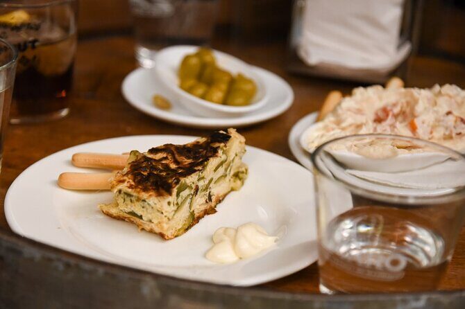 Traditional Malaga Tapas and Wine Tour - Practical Details: Group Size & Timing