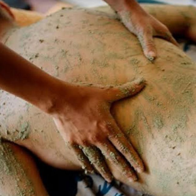 Traditional Massage With Balinese Boreh Brought to Your Place - Massage Suitability and Exclusions