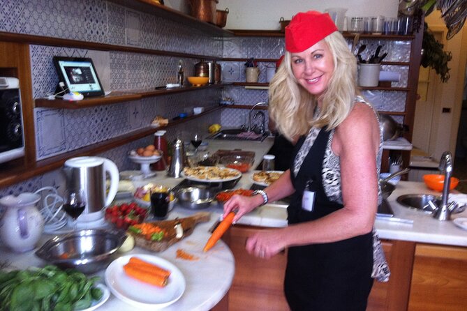 Traditional Neapolitan Cooking Class - Tasting Limoncello and Wine