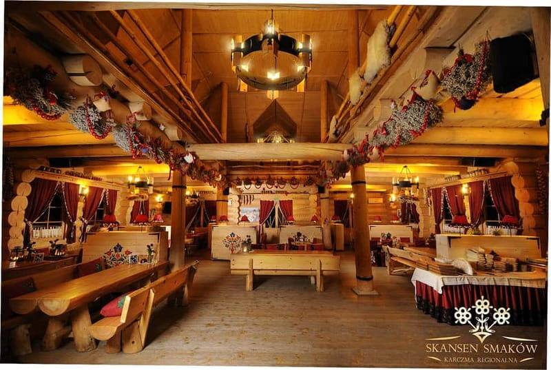 Traditional Polish Dinner with Live Folk Music - The Experience: What to Expect from Start to Finish  