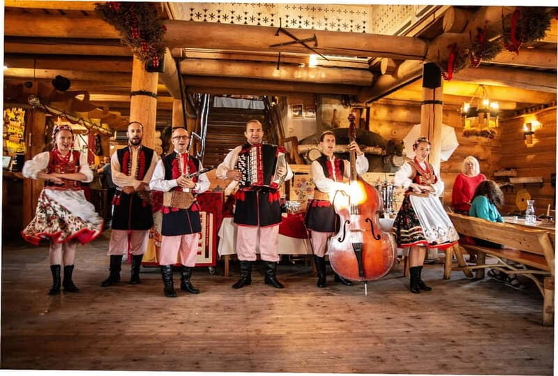 Traditional Polish Dinner with Live Folk Music - Who Will Love This Tour?  