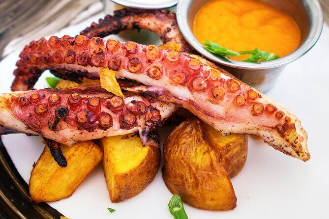 Traditional Tapas Cooking Class + Wine Pairings (6-Course Meal) - Who Should Consider This Experience?