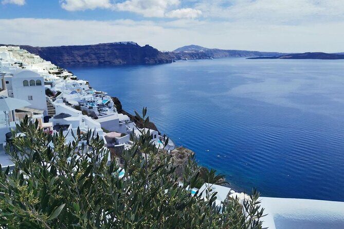 Traditional Villages & Ancient Akrotiri Private Tour - Transportation and Timing: Why It Matters