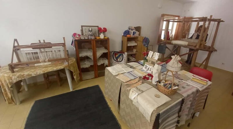 Traditions and Shopping in Coimbra Old Town Tour - A Deep Dive into the Tradition and Commerce of Coimbra